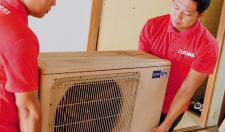 不用品回収の作業写真