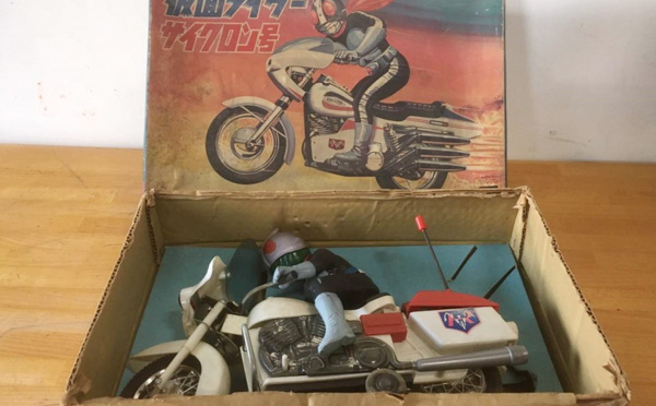 仮面ライダー サイクロン号（70年代 ヨネザワ製） 