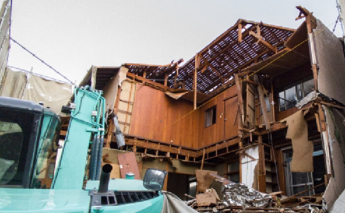 ご近所に配慮した解体作業