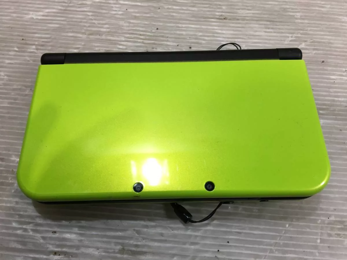  任天堂3DS LL