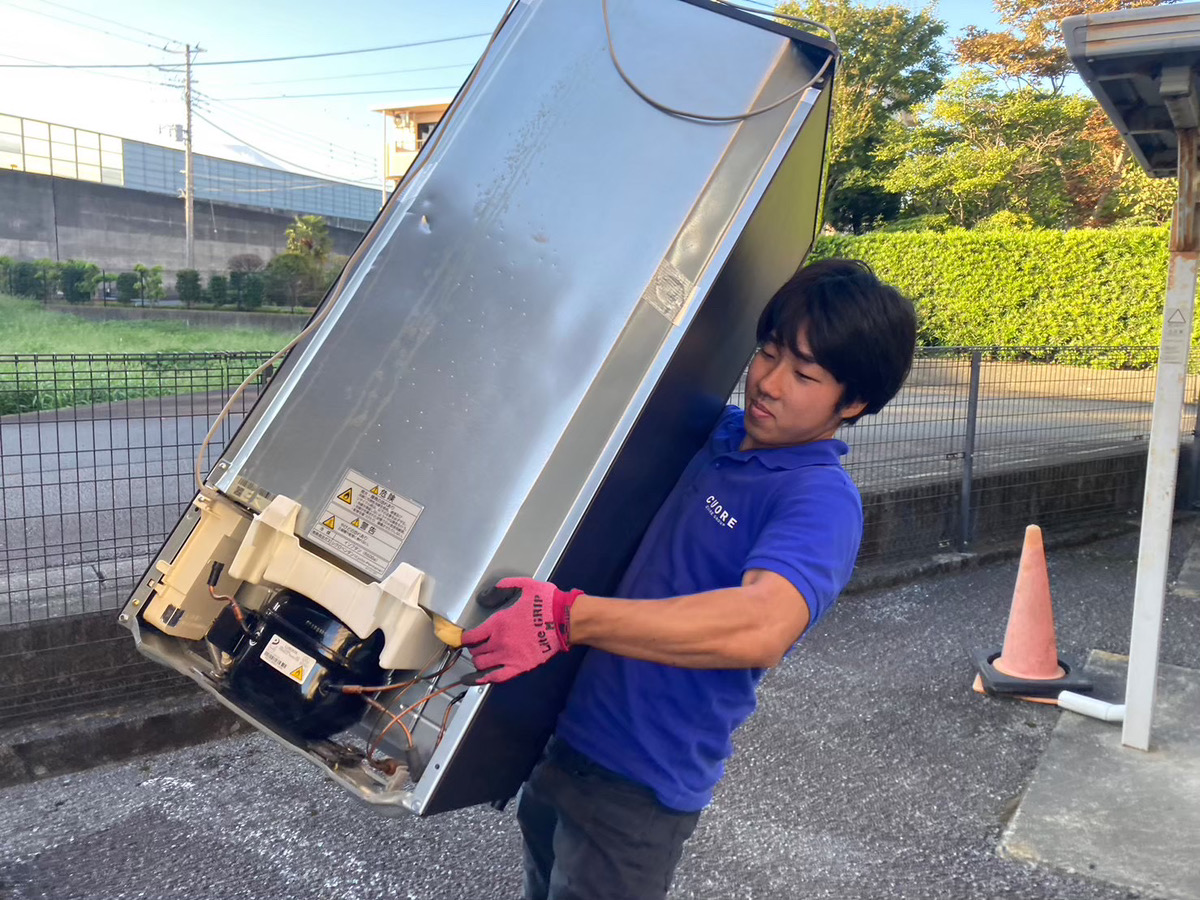 「引越しを控えているお客様より洗濯機、冷蔵庫の回収のご依頼」作業写真